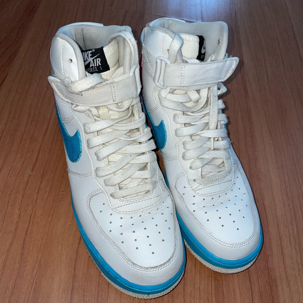 Nike Air Force 1